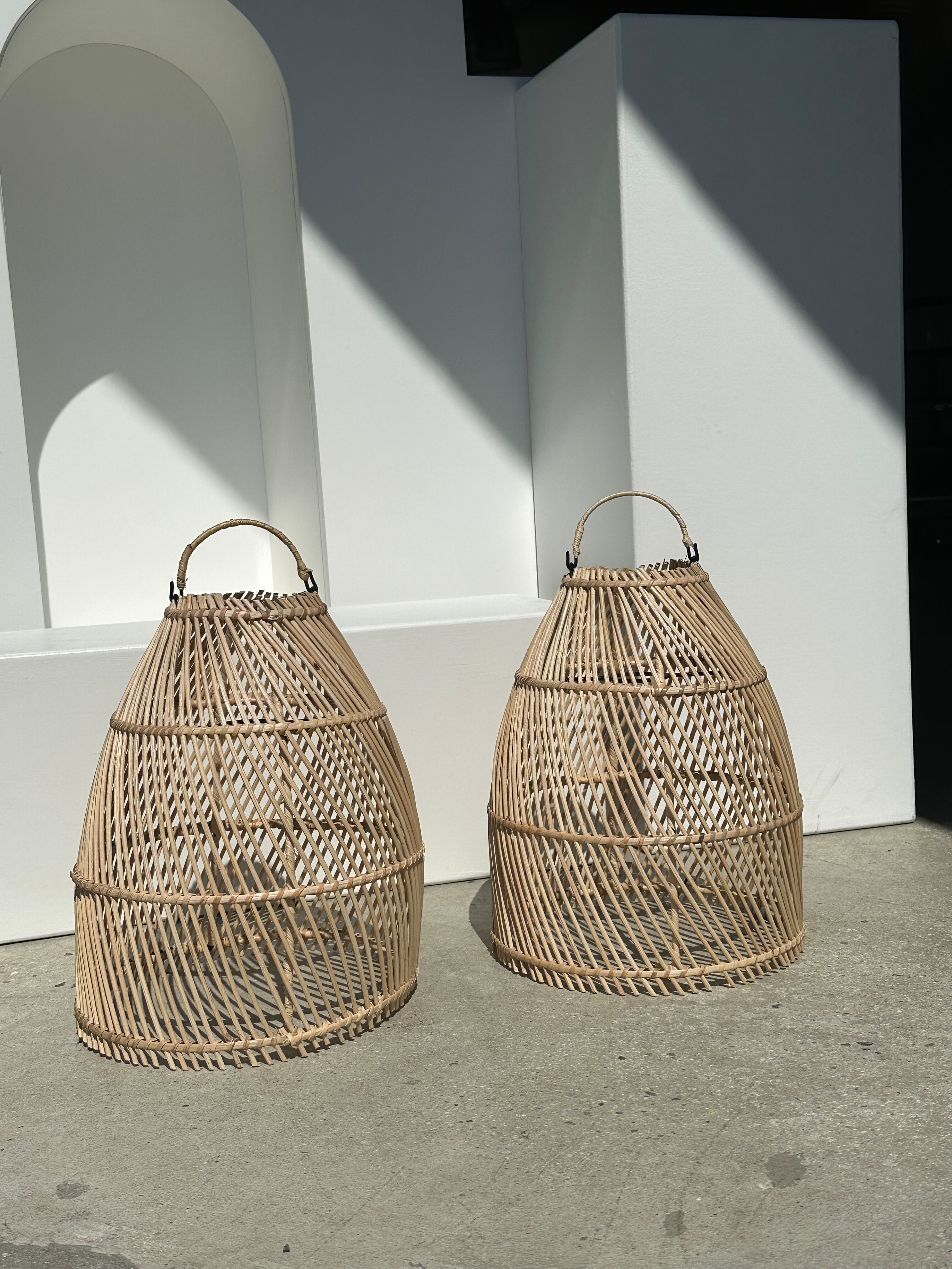 Suspension en rotin en forme de cloche d25 h28