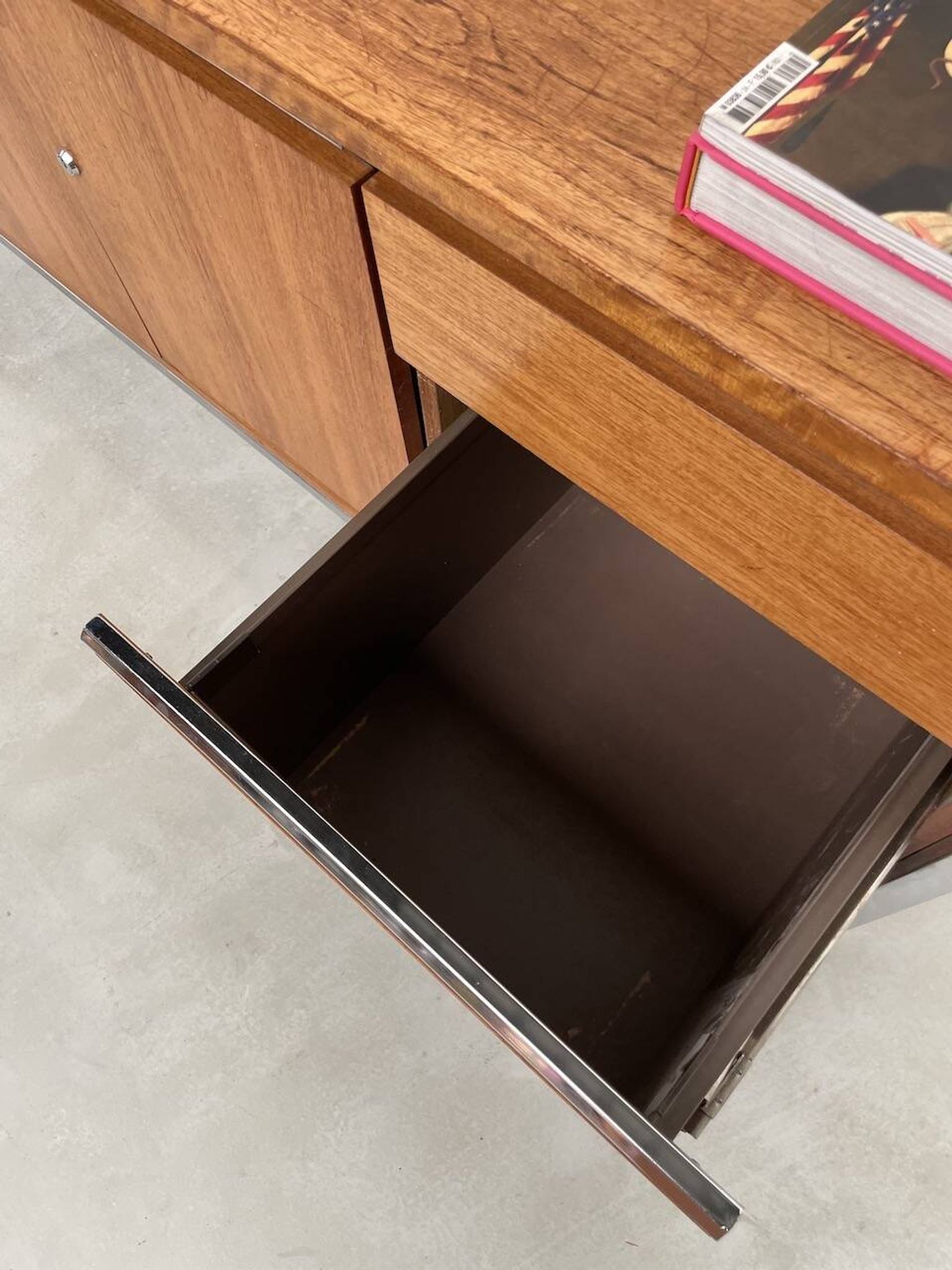 1960s modernist enfilade