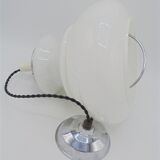 Suspension in opaline white