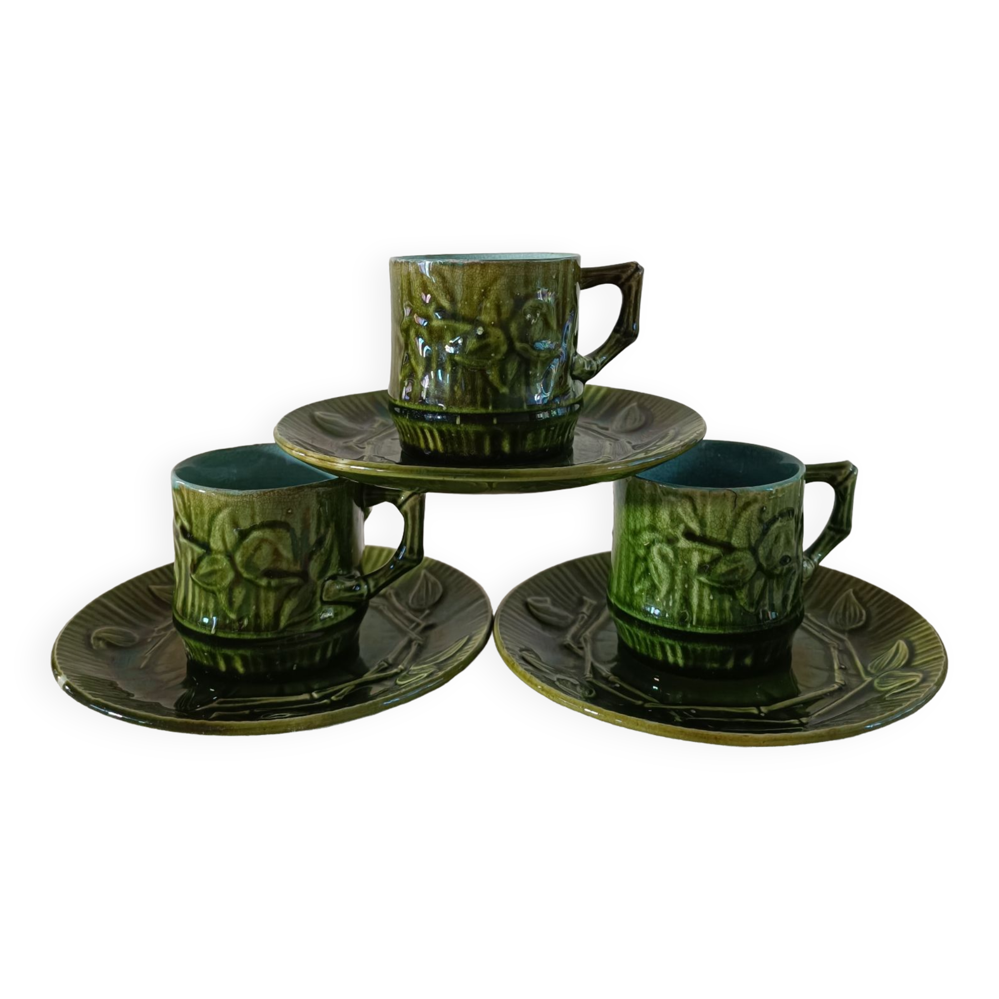 Three cups with saucers slurry decoration Bamboo