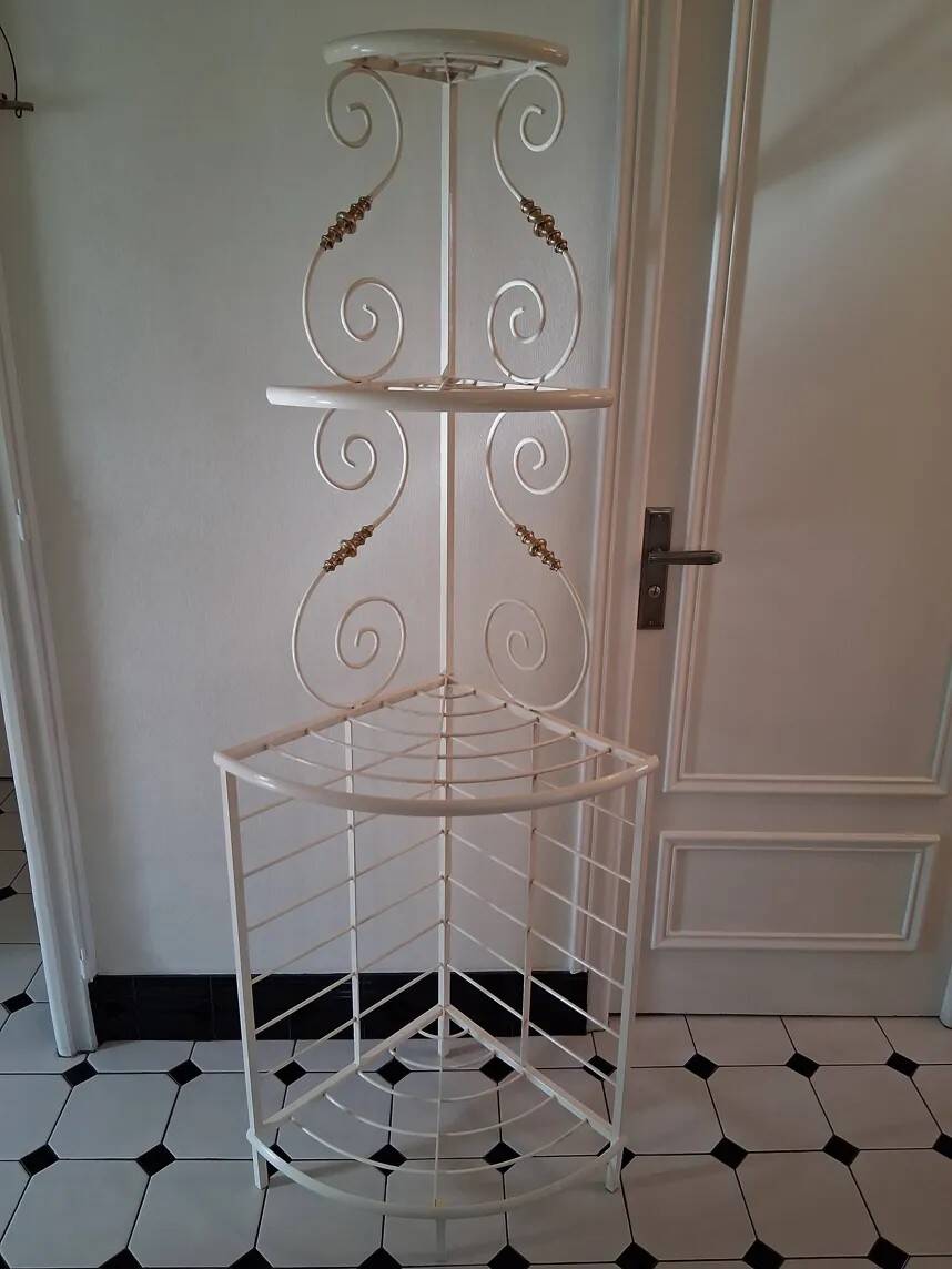 Cream and brass corner bakery shelf in wrought iron