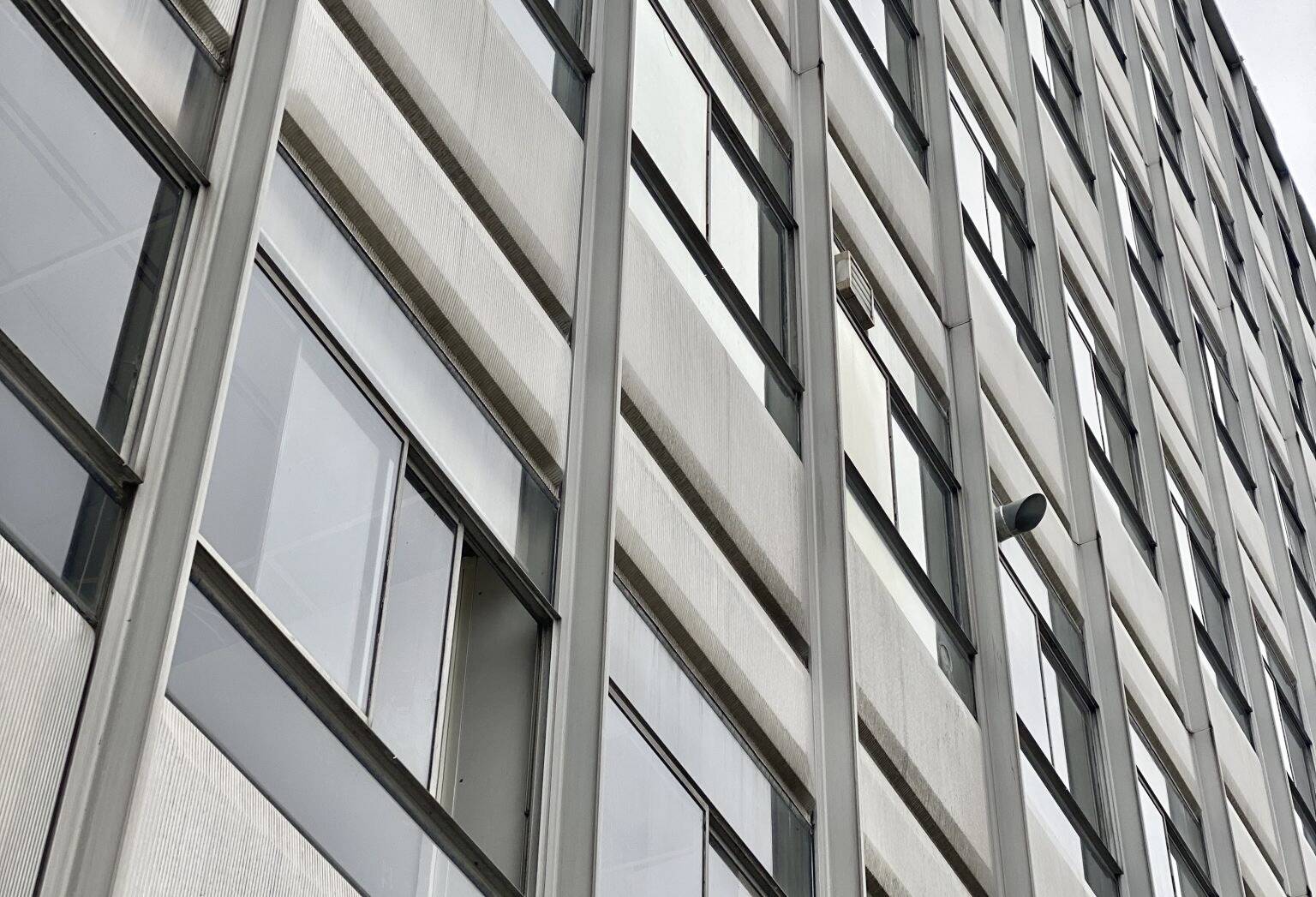 Jean Prouvé, Élément de façade de la grille INSA