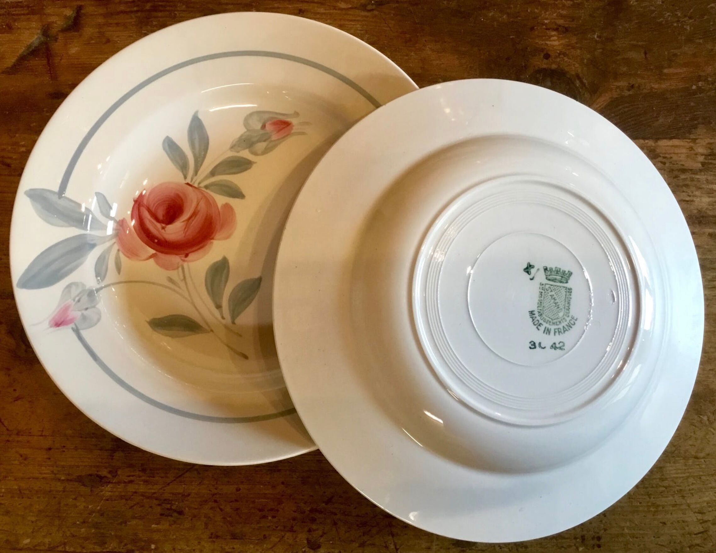 6 St-Amand hollow plates