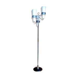 Lampadaire trois feux
