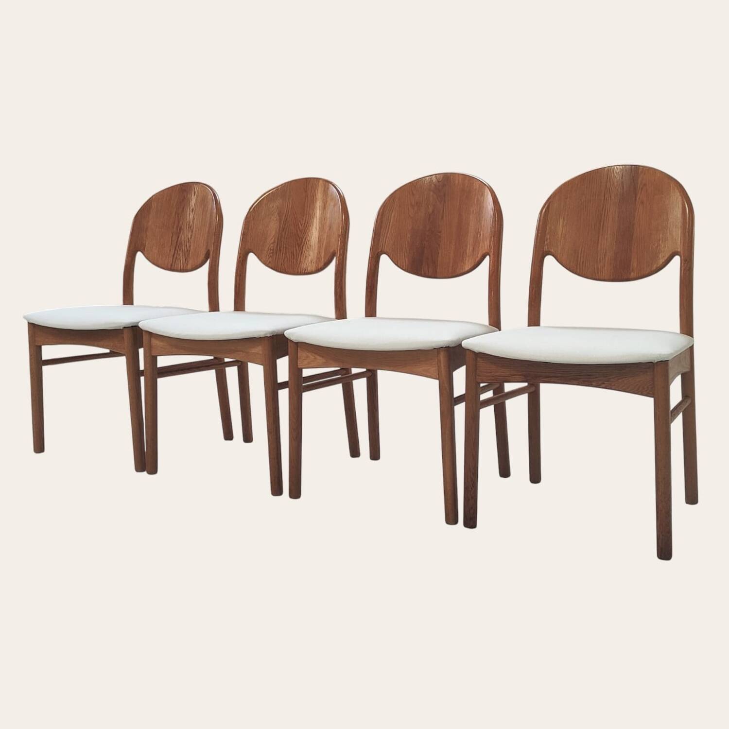 Chaises danoises des années 70