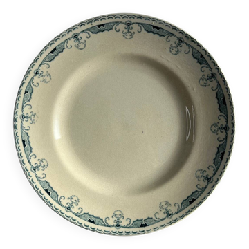 Saint-Amand Pompadour flat plate