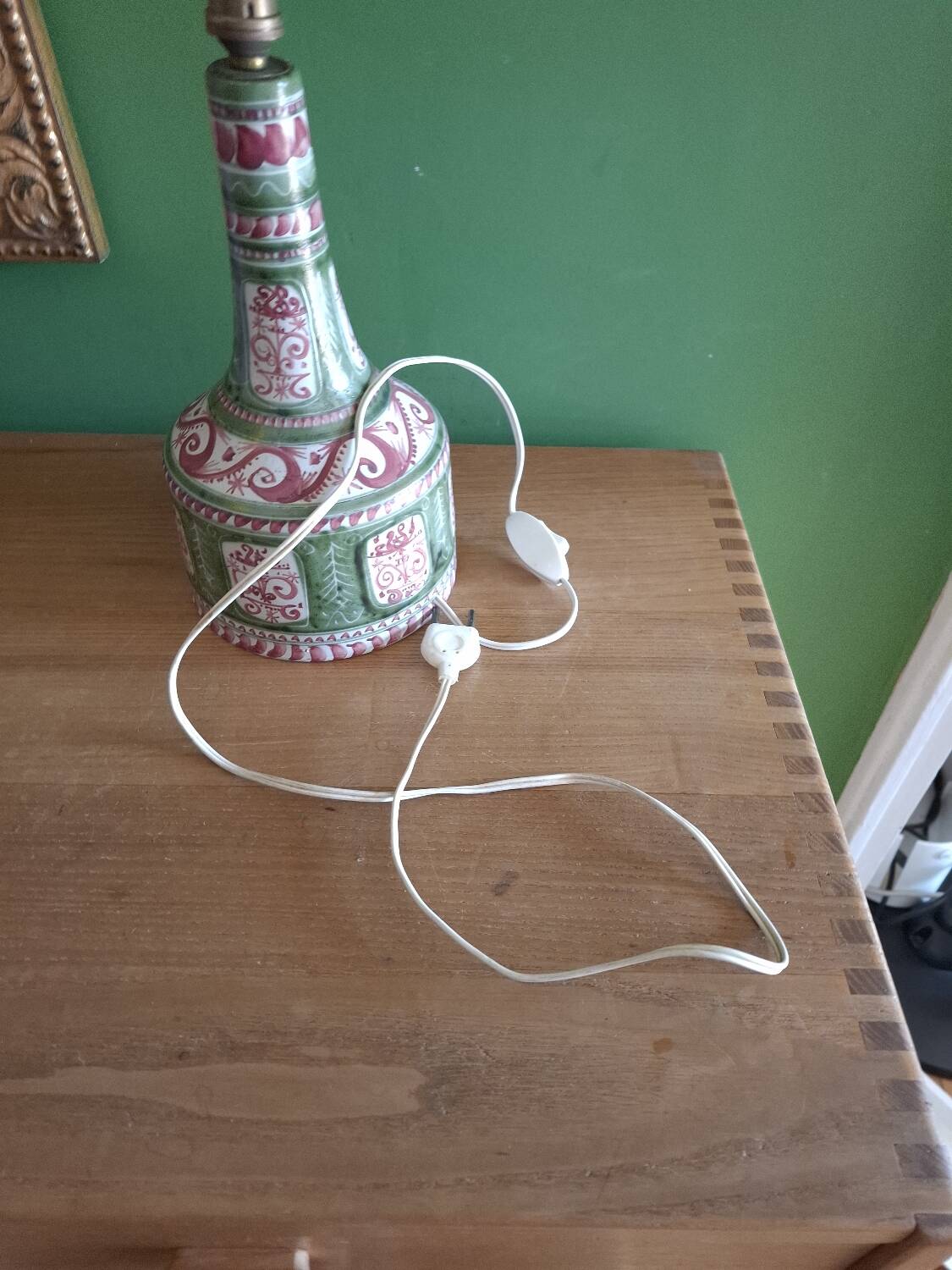 Quimper ceramic lamp base, Millot