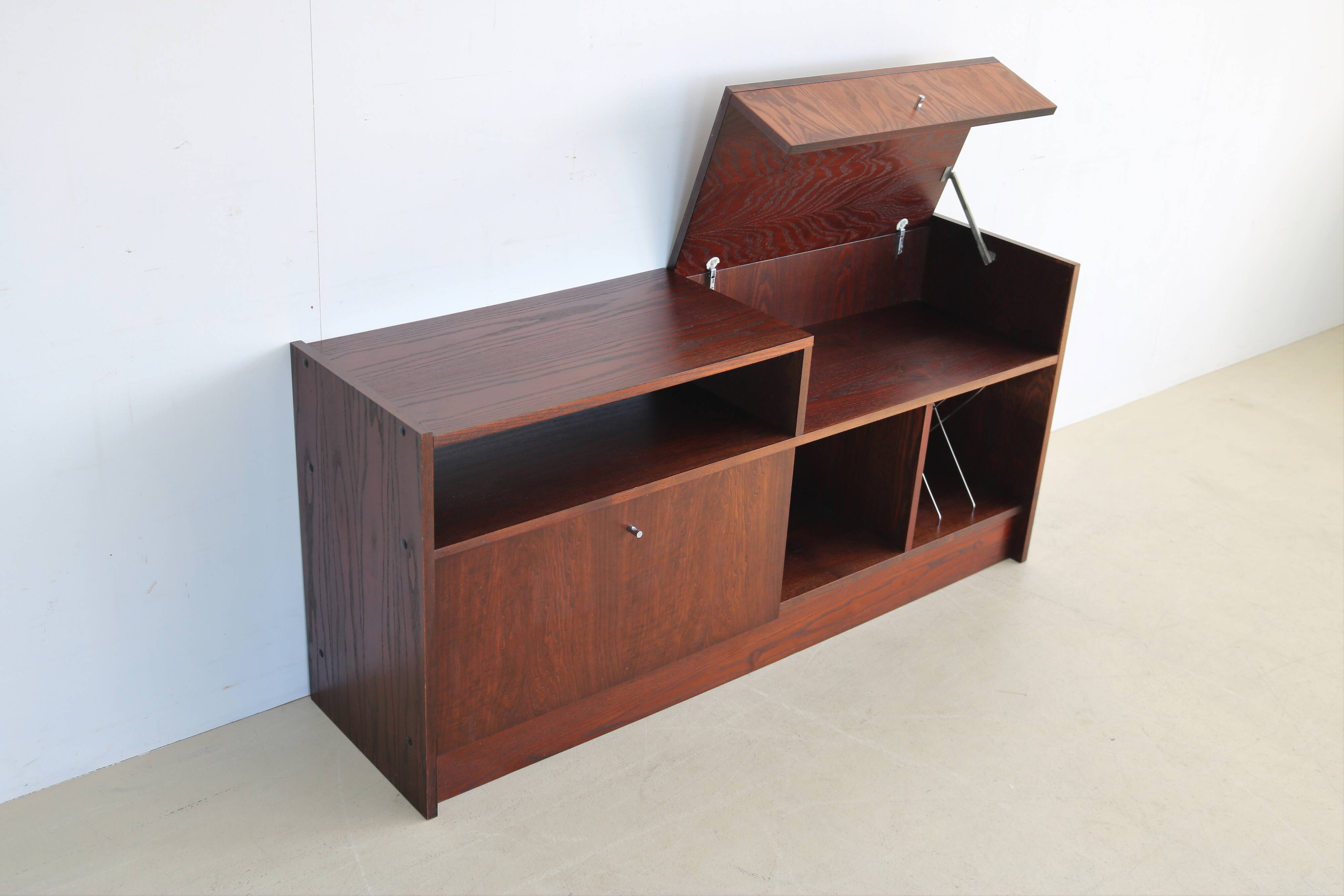 Buffet audio en palissandre vintage