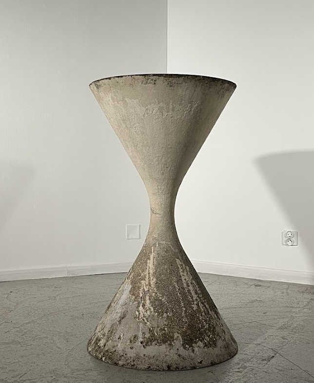 Willy Guhl and Antonn Bee diabolo planters for Eternit 1950s/60s