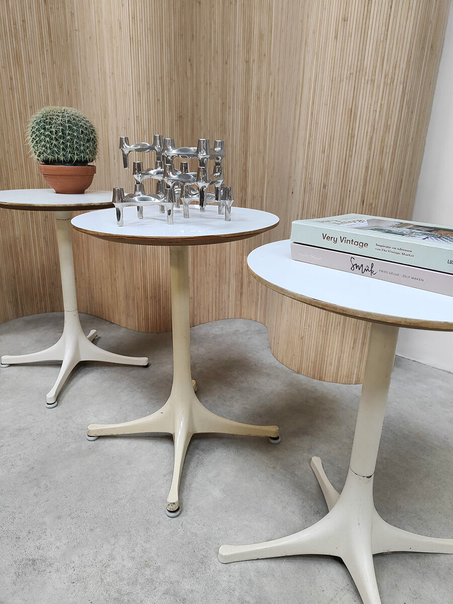 Early edition vintage design swag leg side tables George Nelson Herman Miller