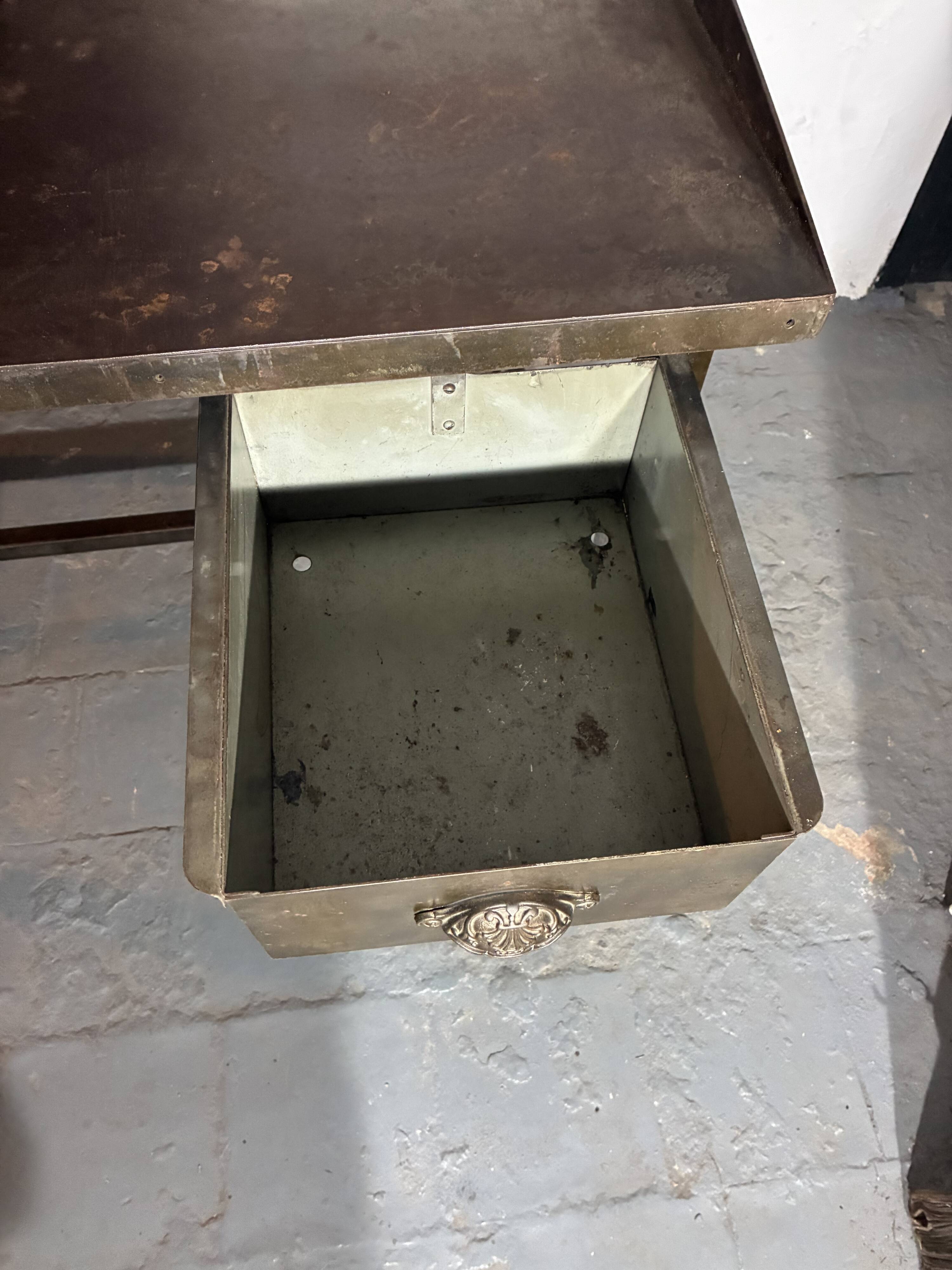 Vintage industrial workshop desk in patinated metal - brass drawer