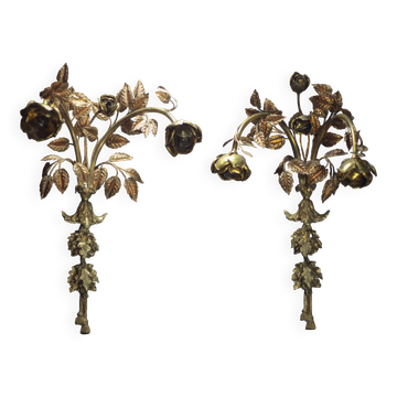 Pair of bronze and gold metal floral wall sconces, flower wall lamp.