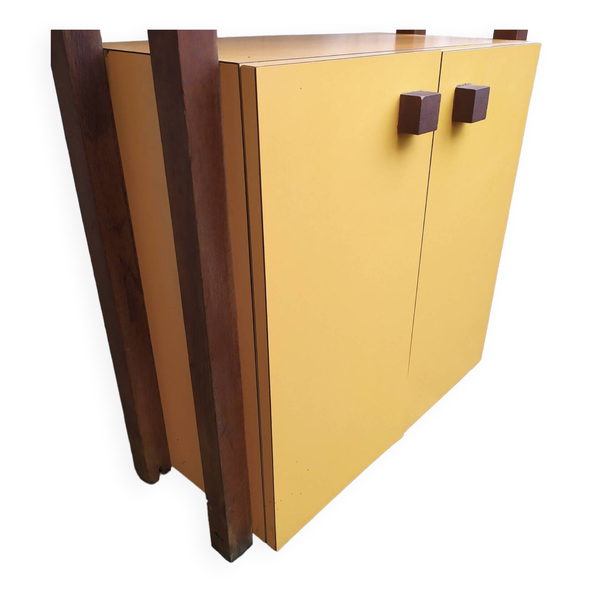 Vintage bathroom furniture