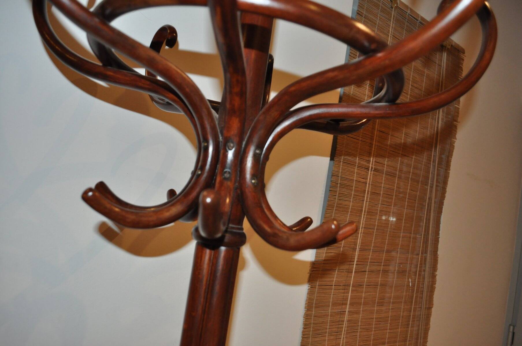 Brown wooden coat rack - Hungarian model, standing, before 1890.