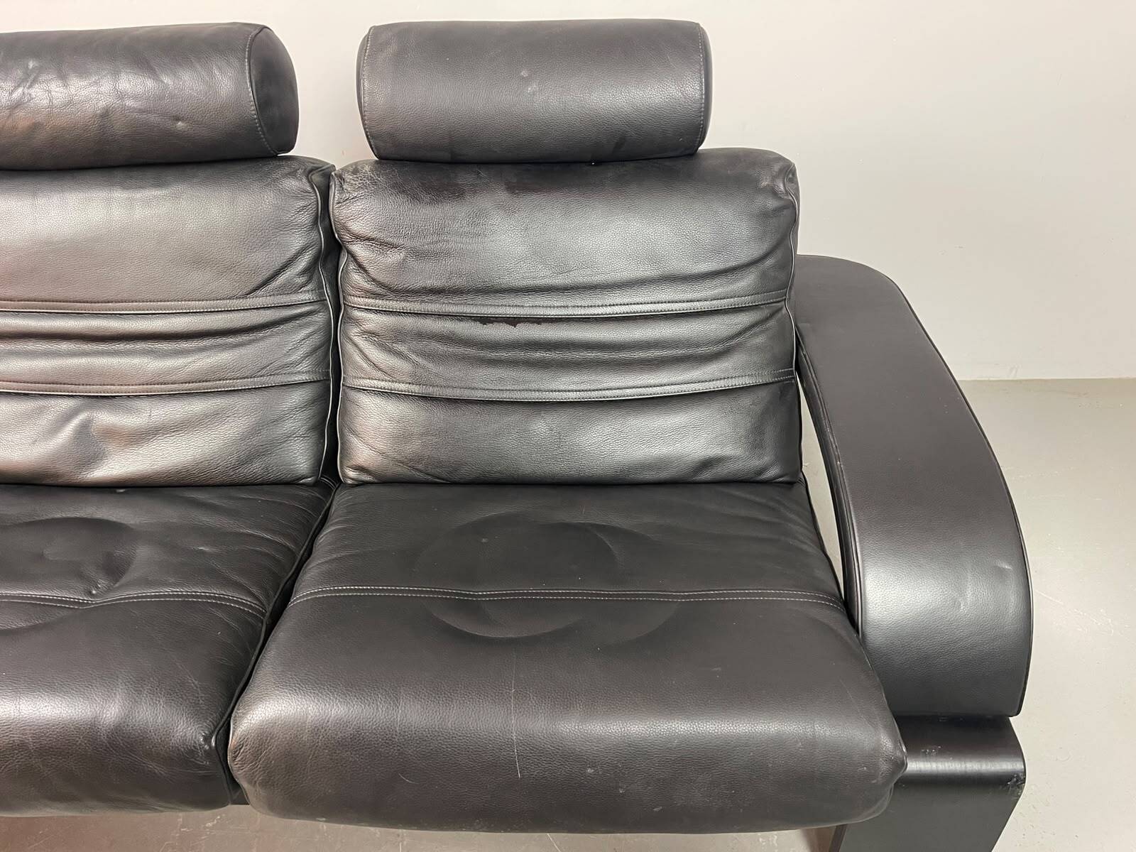 Black Leather Ake Fribytter “Kroken” Two-Seater Sofa for Nelo Möbel. Sweden