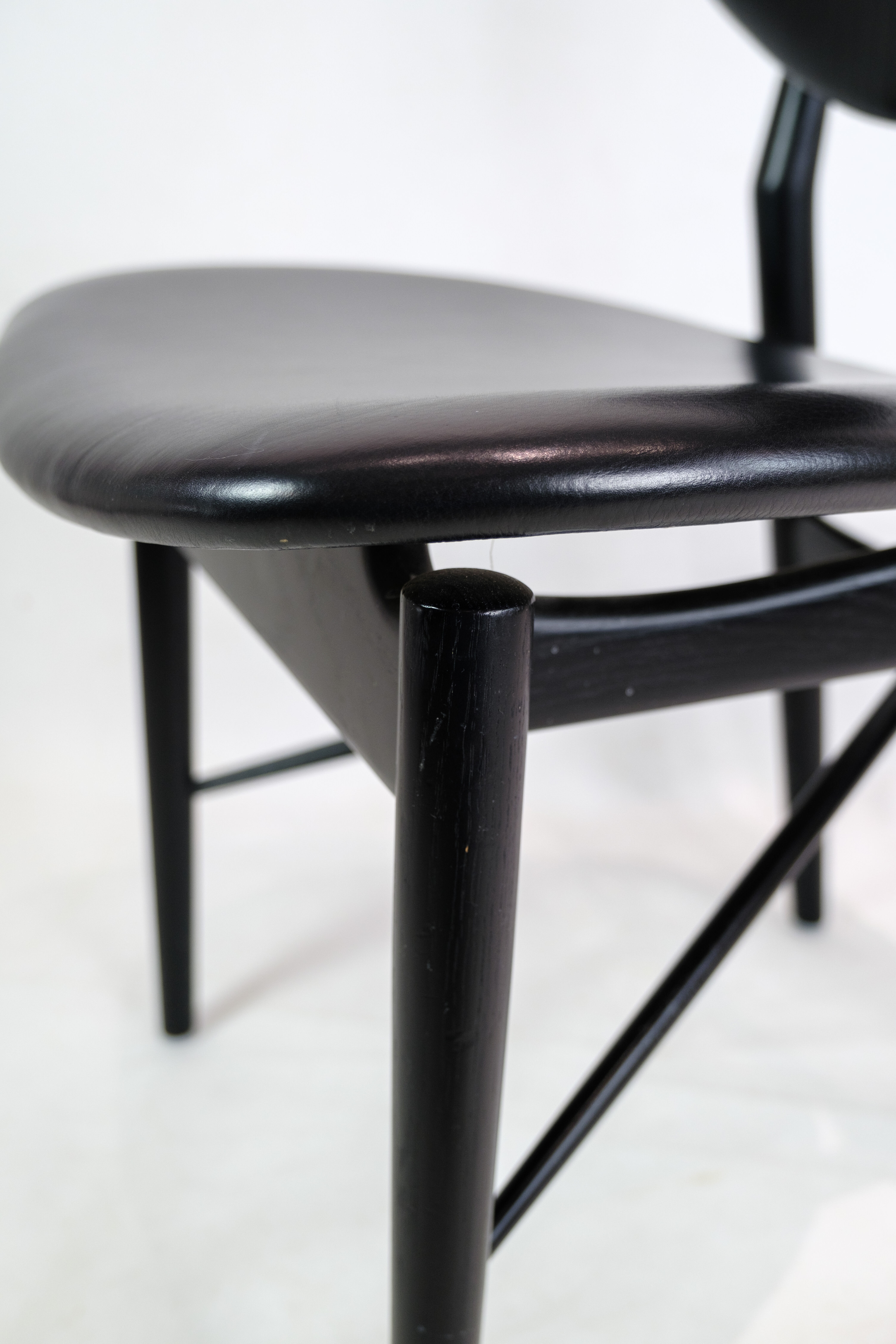 Chair, Finn Juhl, Black painted oak, House of Finn Juhl, model 108
