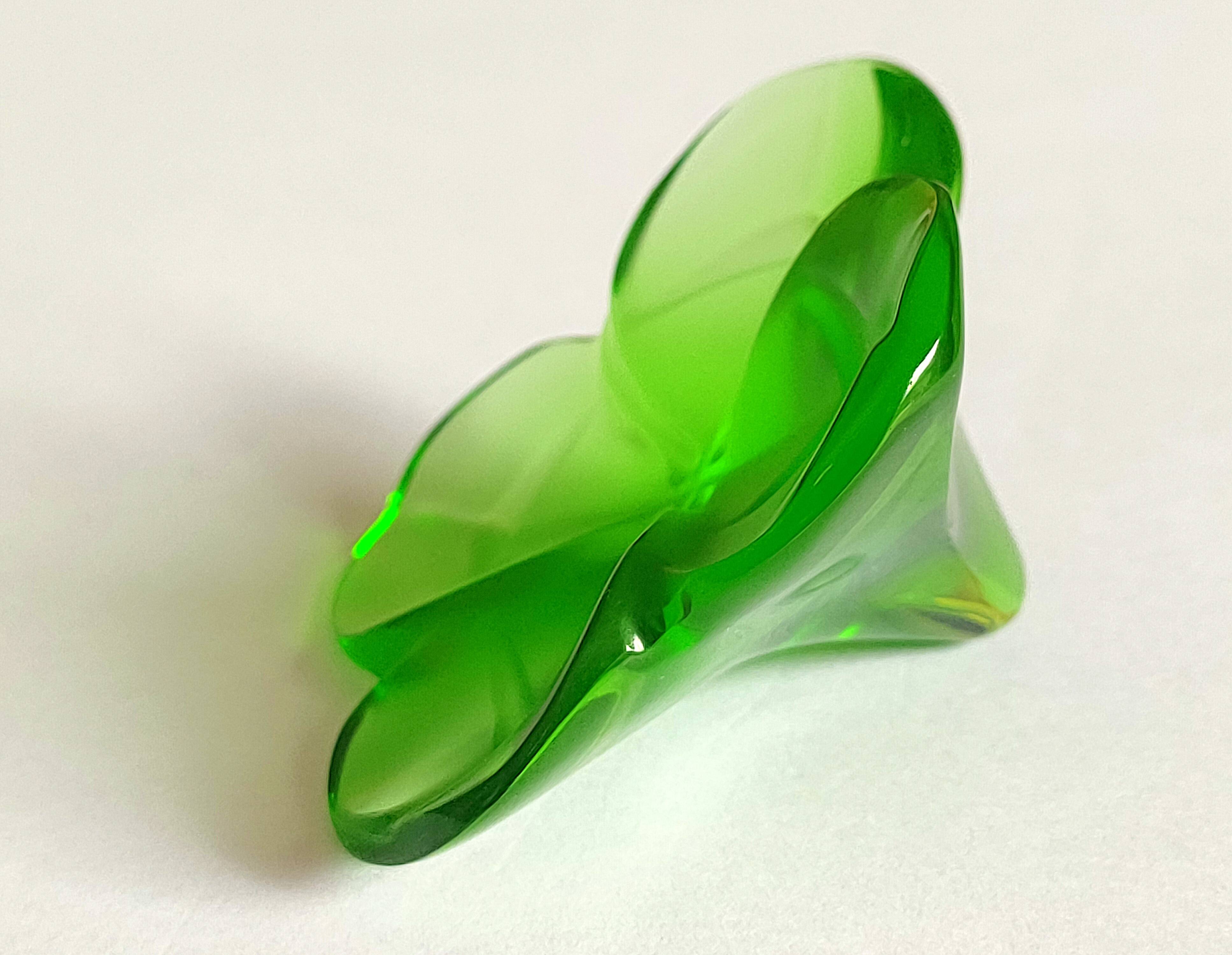 Trèfle à quatre feuilles lalique france modèle de marie-claude lalique 1994