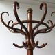 Parrot coat rack, model 10.401, XIXth.