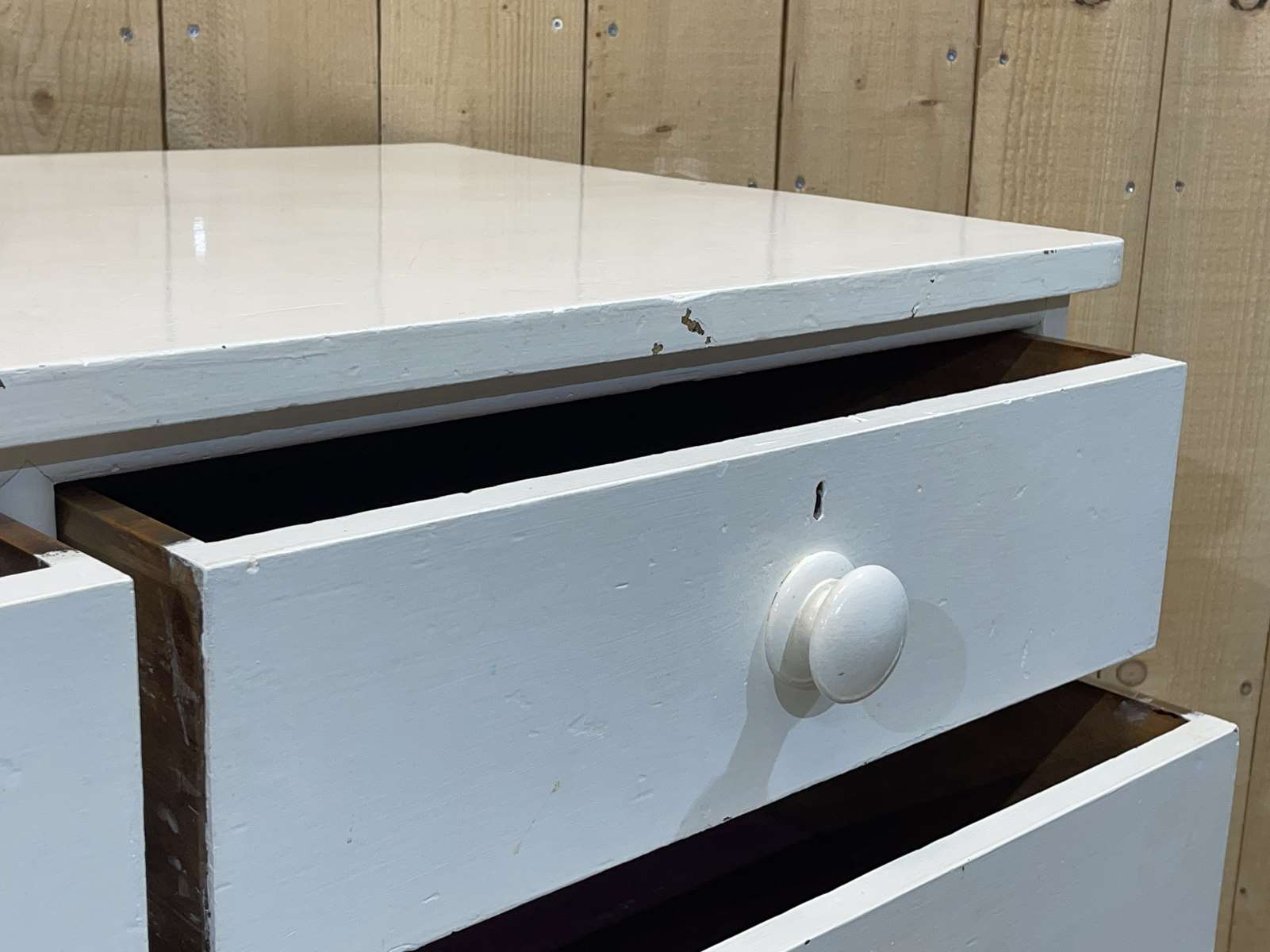 Victorian chest of drawers nineteenth in ash