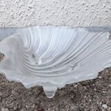 Shell emptier