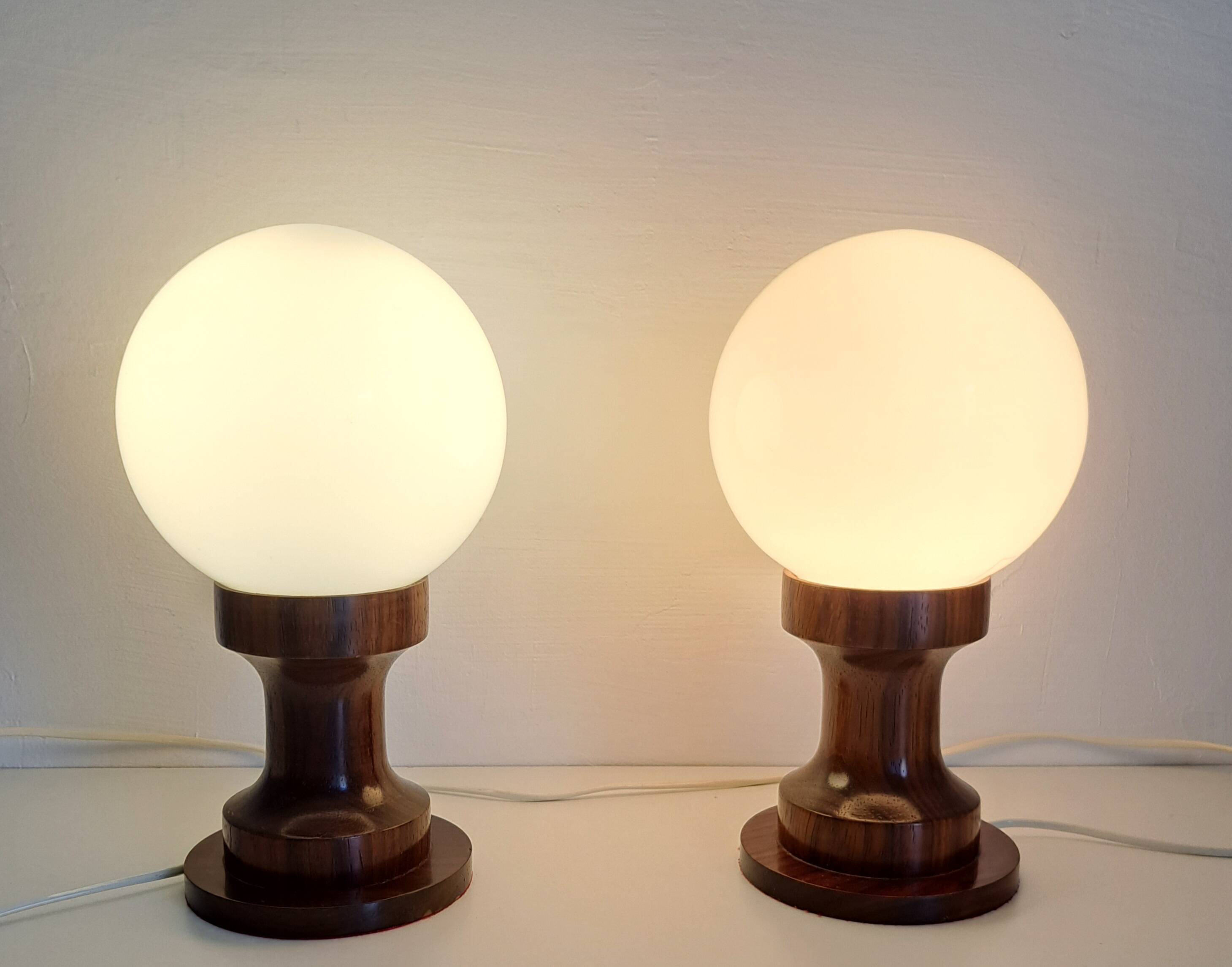 Pair of vintage bedside lamps