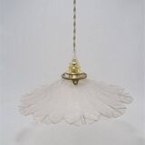 Suspension (spider web decor)