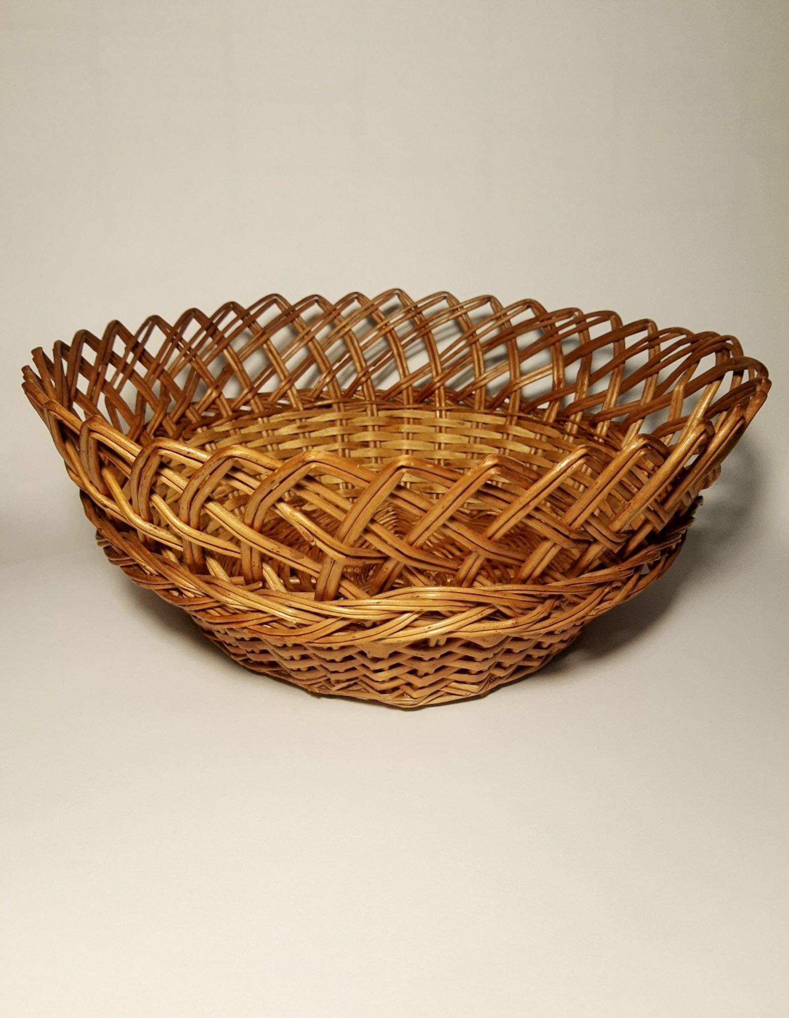 Panière ronde en osier vintage