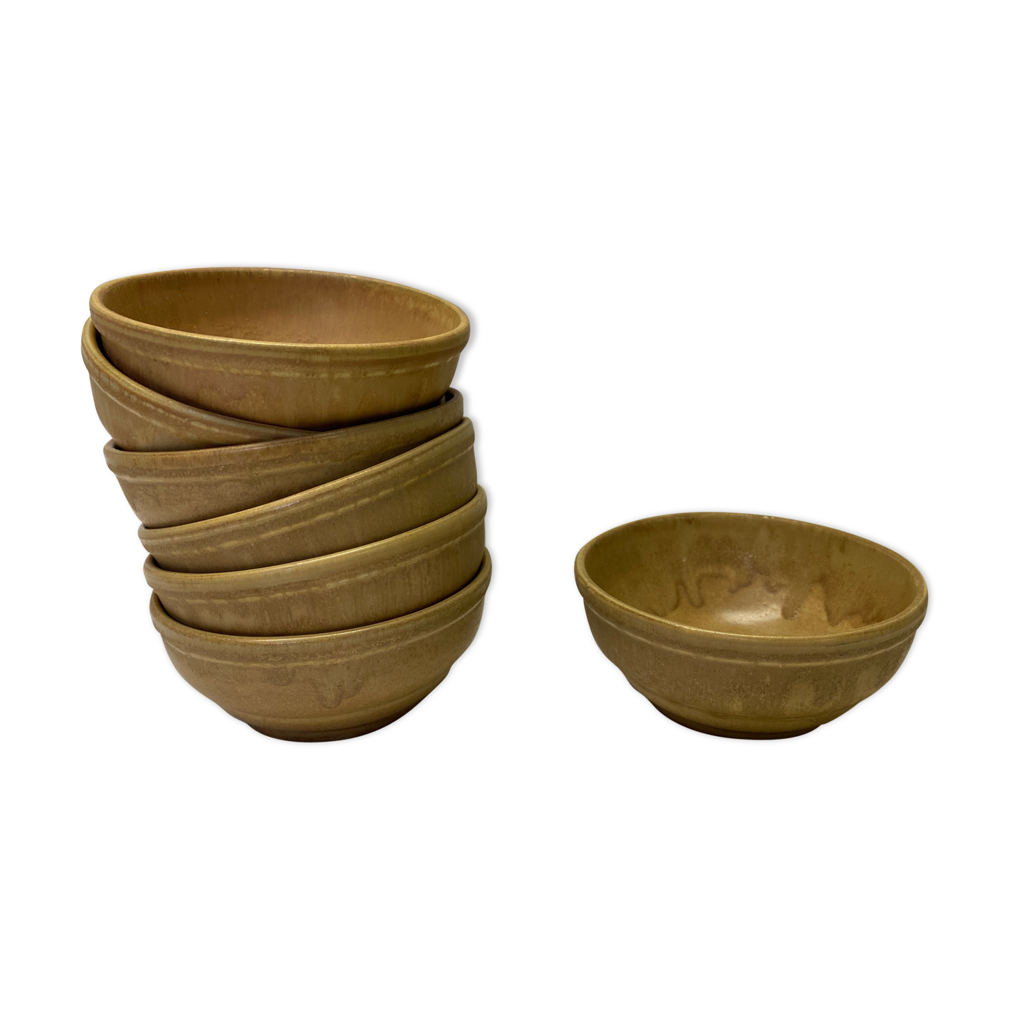 Set of 7 vintage sandstone bowls