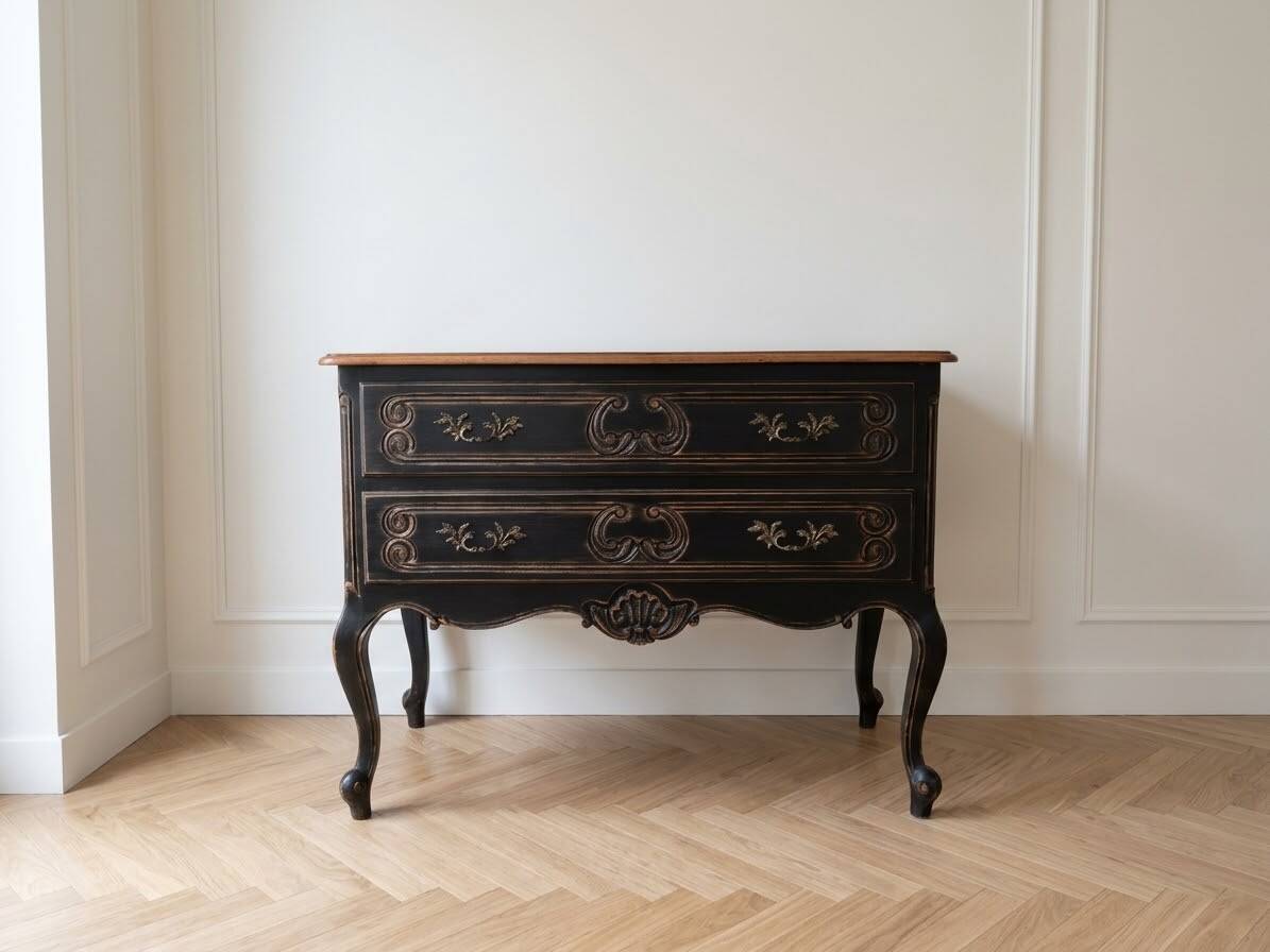 Louis XV black and wood commode