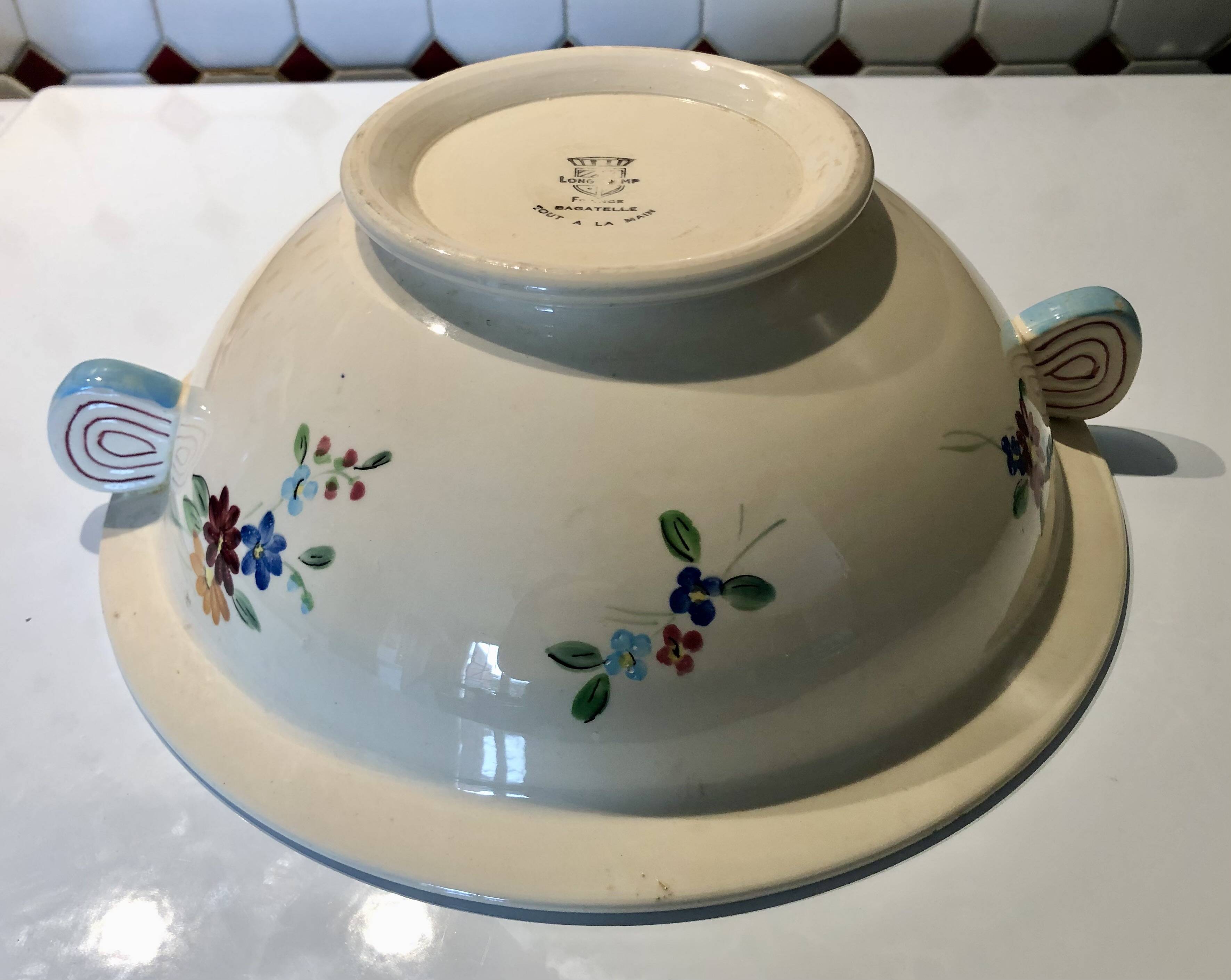 34-piece service, Longchamp Bagatelle model, made and painted by hand