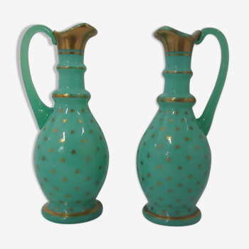 Pair ewers in green opaline oil-bitter wine