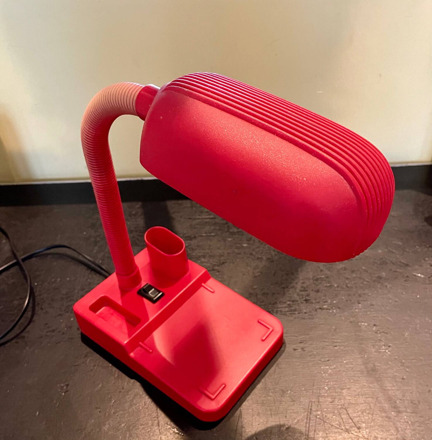 Vintage red articulated desk lamp