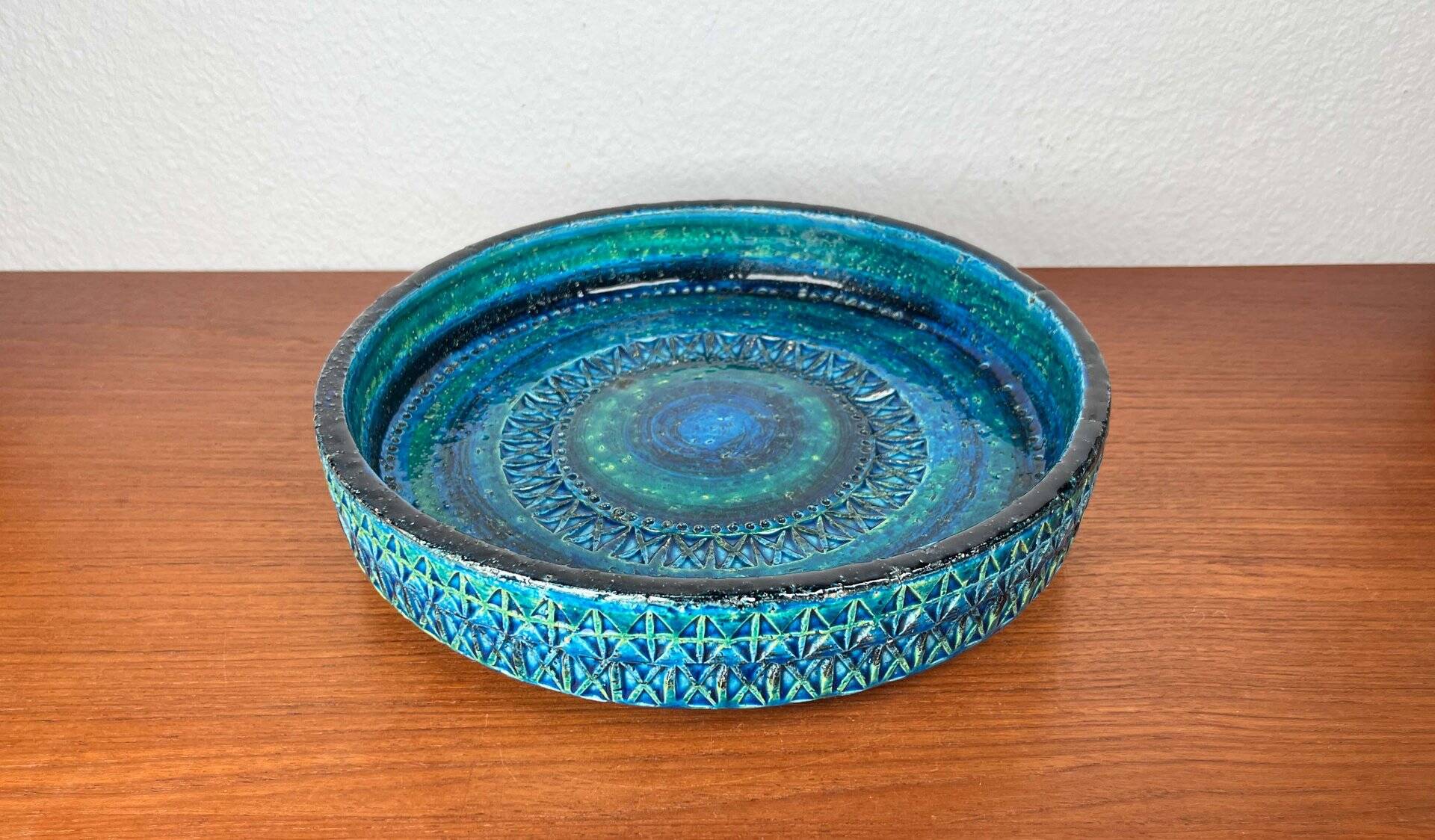 Large Mid-Century Modern Rimini Blu Pottery Bowl by Aldo Londi for Bitossi, Italy, 1960s