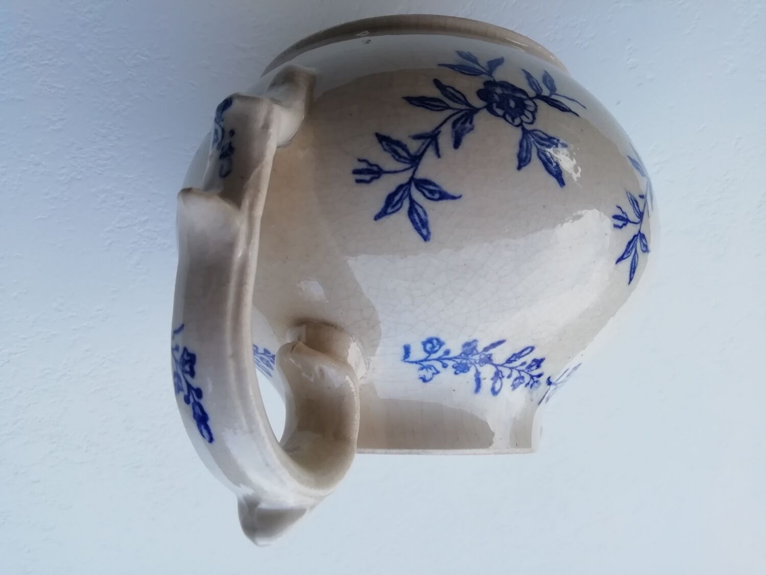 Cast iron coffee pot