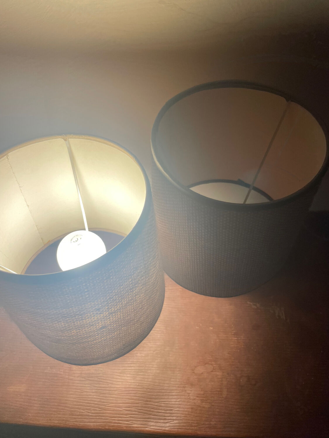 Pair of wood and jute lamps