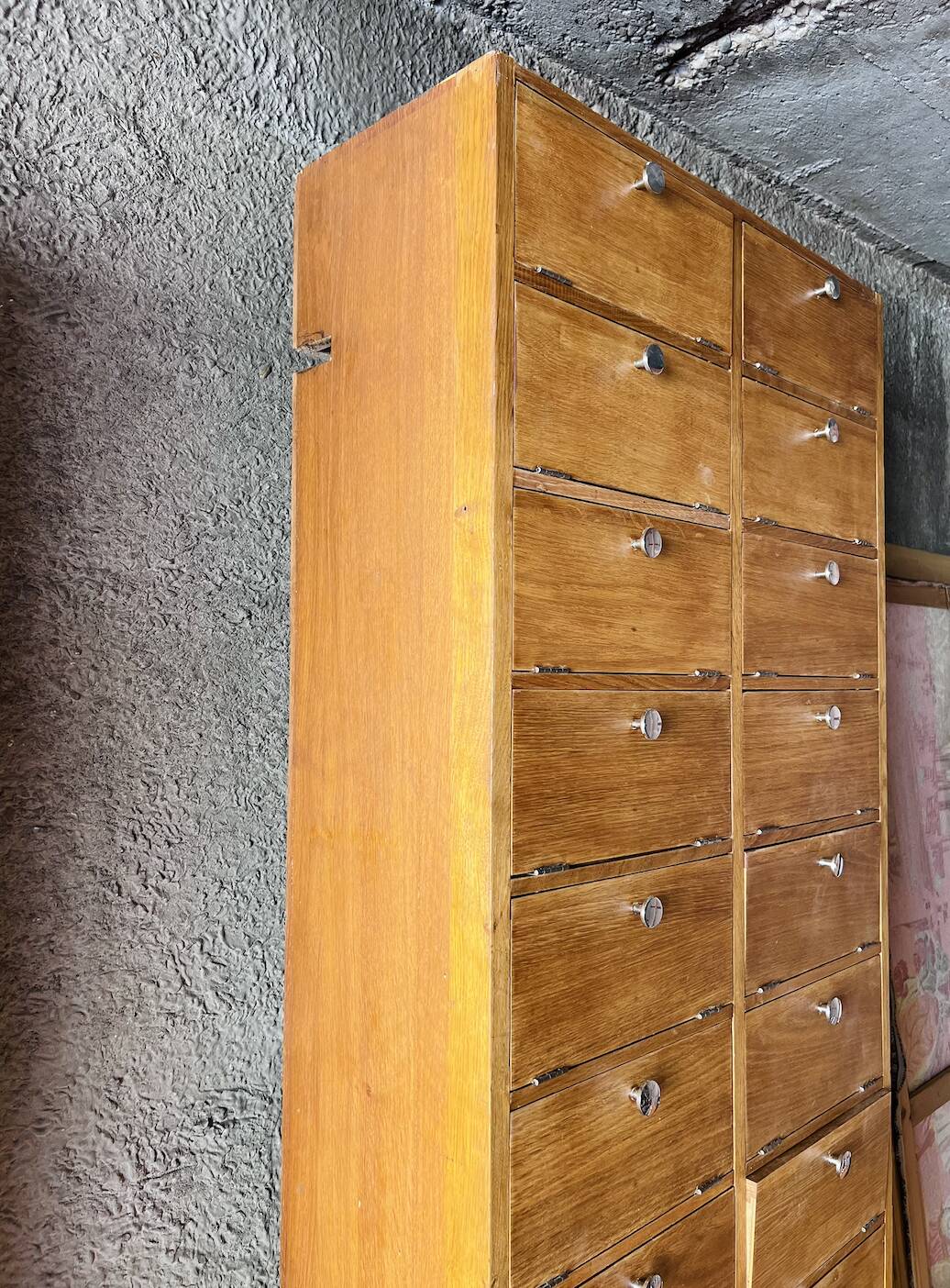 Un Meuble De Notaire / Métier Double Colonnes à Clapet (Restaurer)