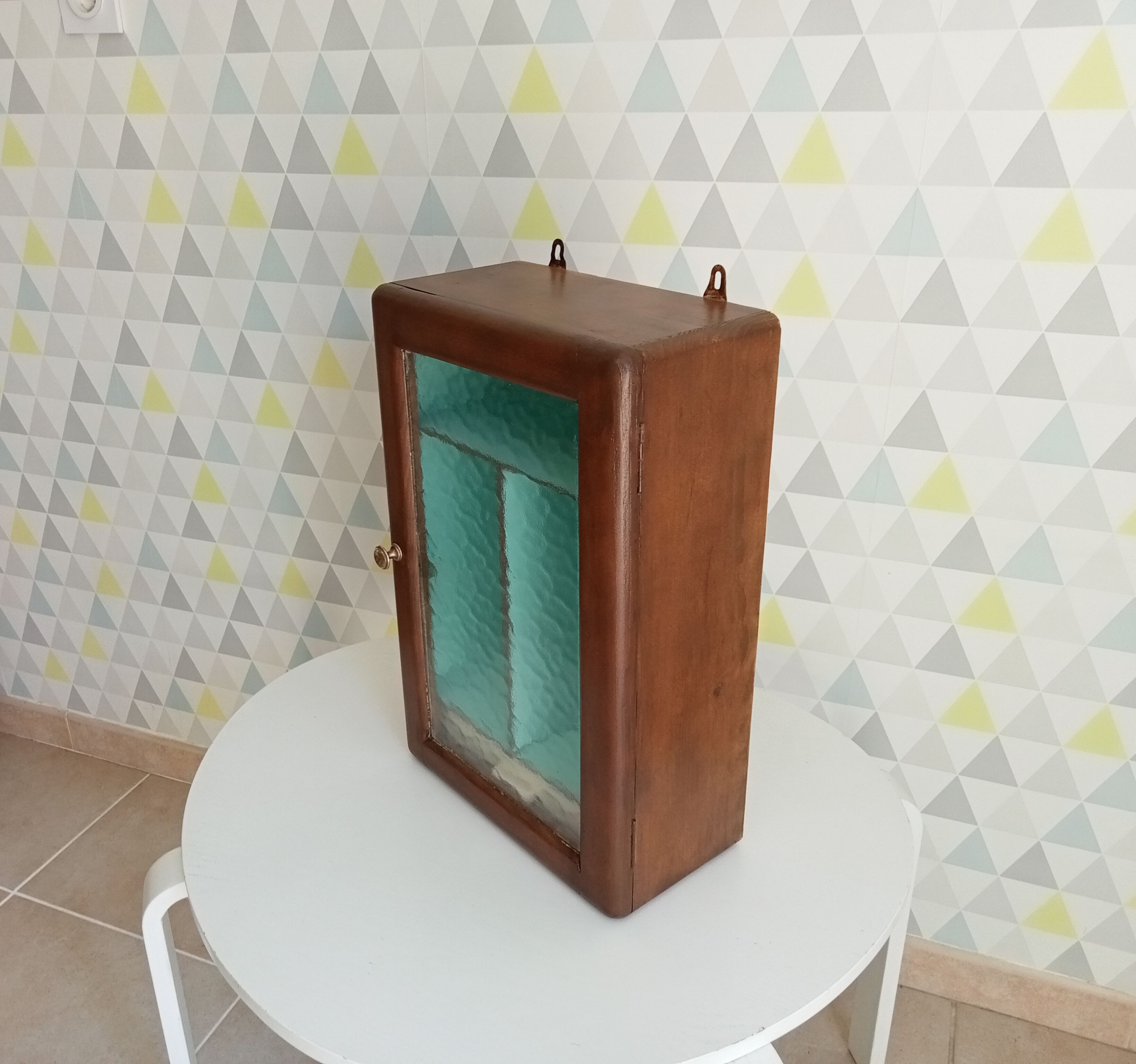 Medicine cabinet 50s 60s