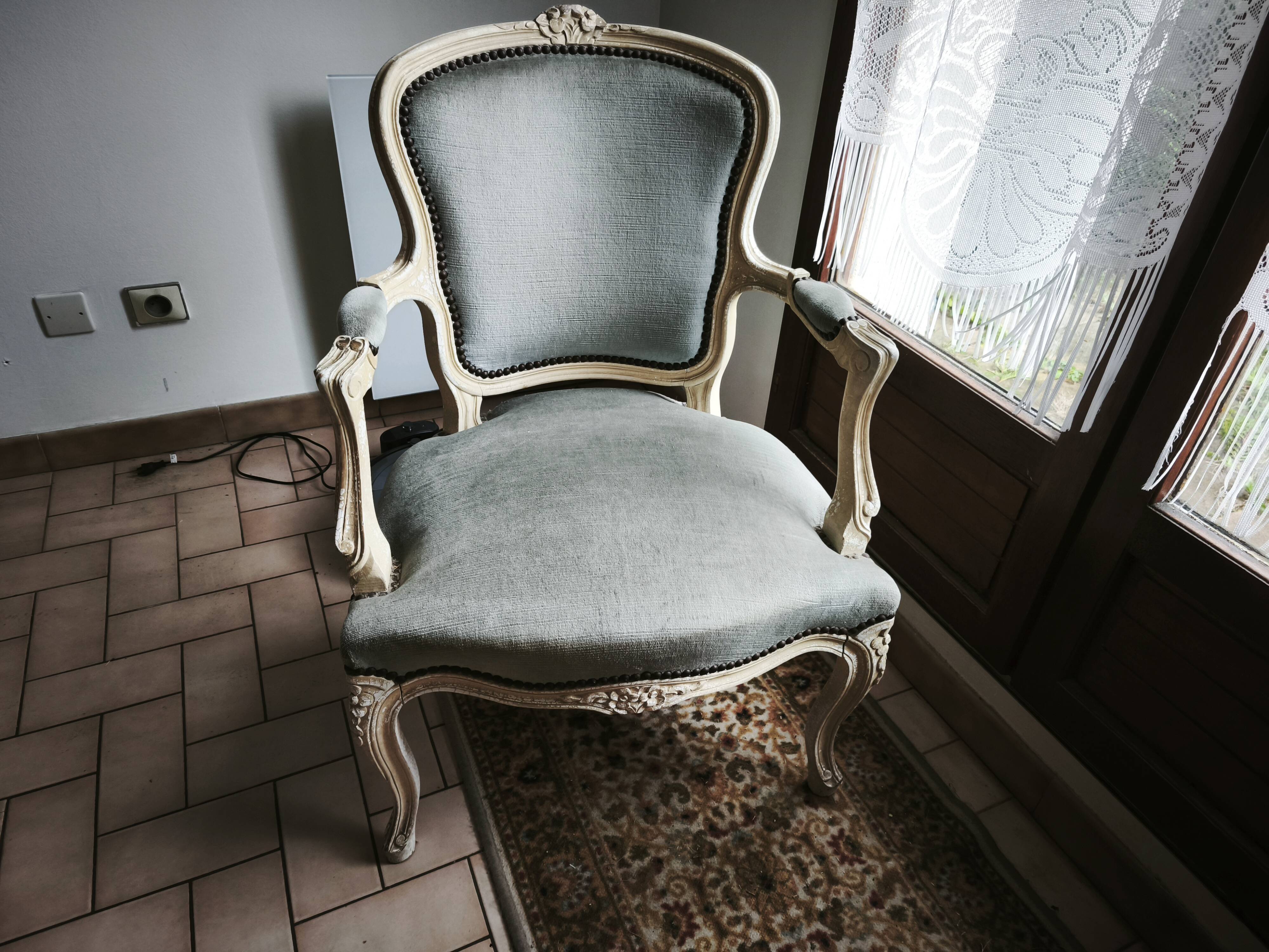 paire fauteuils style louis xv