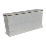 Shop counter
