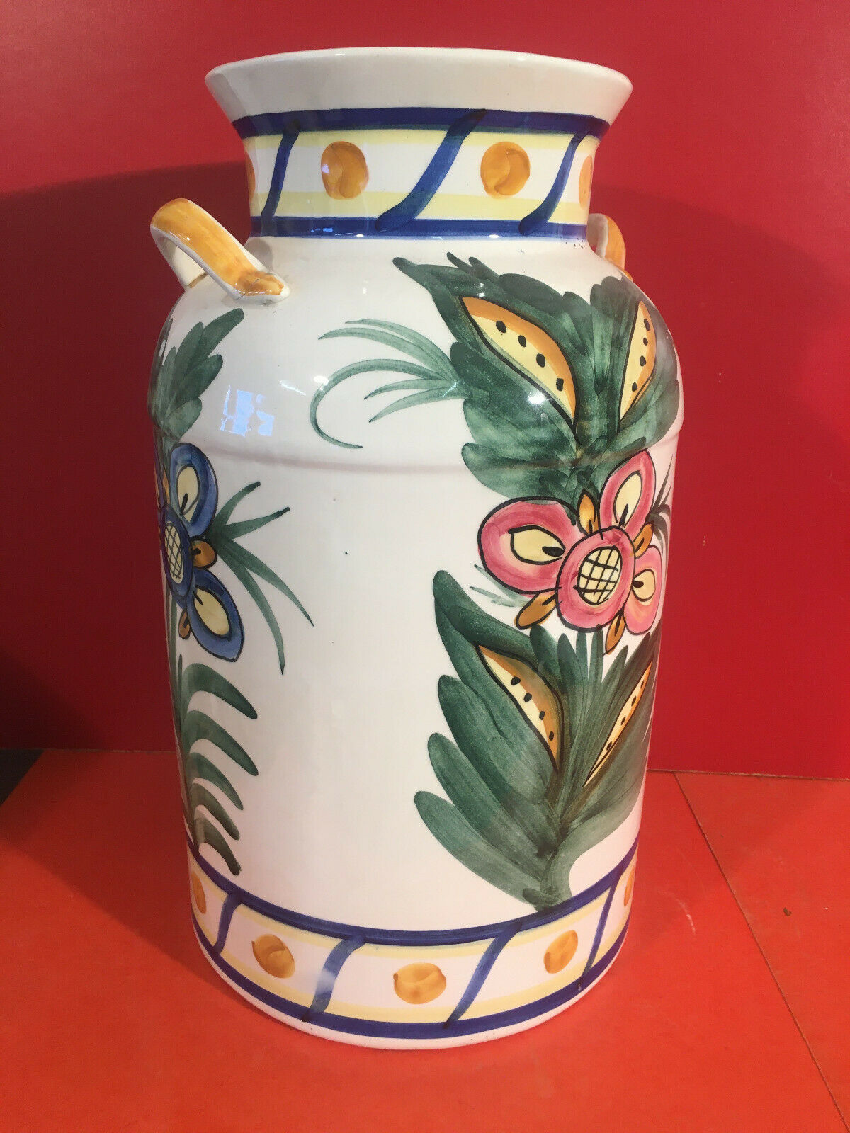 Ceramic umbrella door