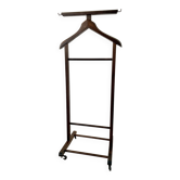 Valet de chambre en bois sur roulettes