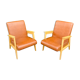 Paire de fauteuils des années 50 en skaï marron