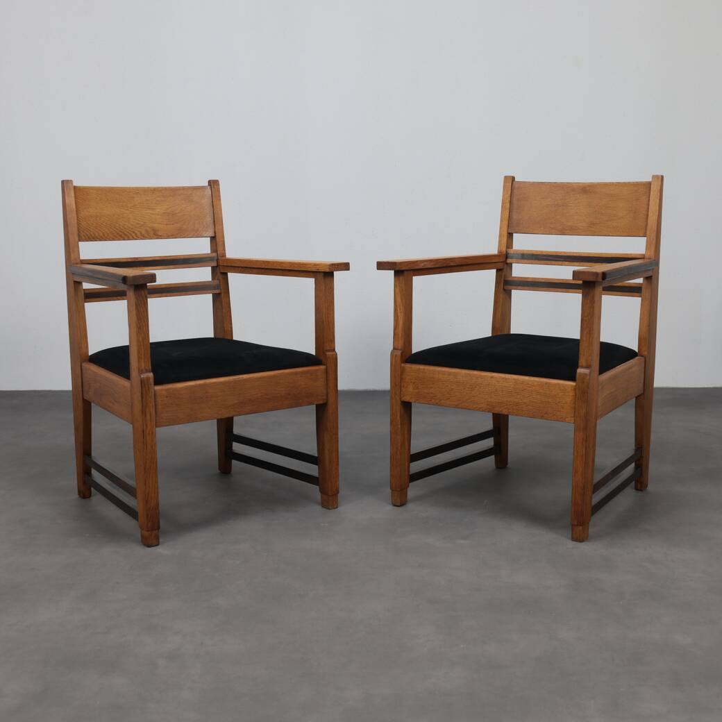 Refined pair of Art Deco armchairs in oak and Coromandel, attributed to L.O.V. Oosterbeek, 1930s