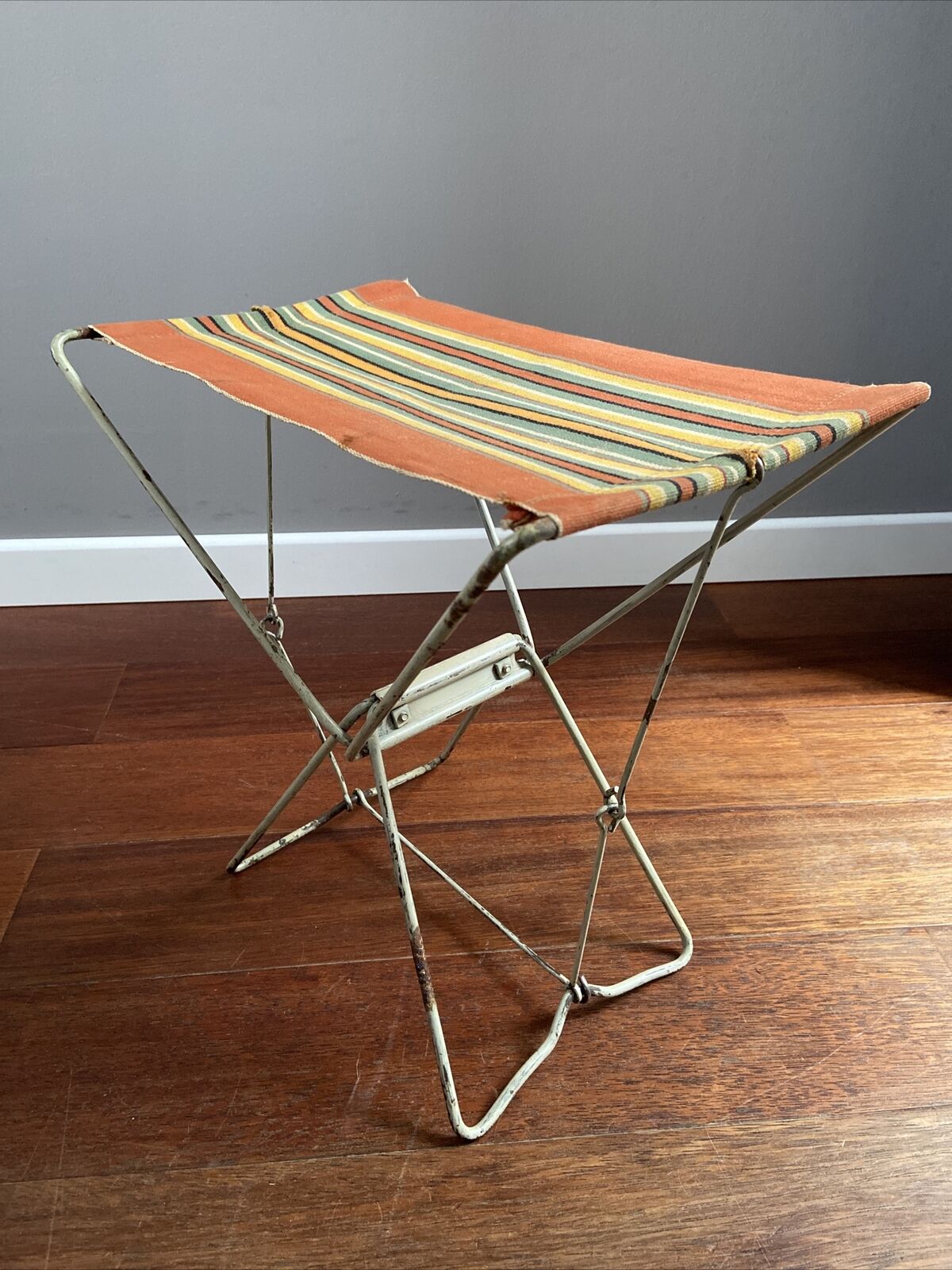 Camping seat beach fabric metal holiday vintage fishing
