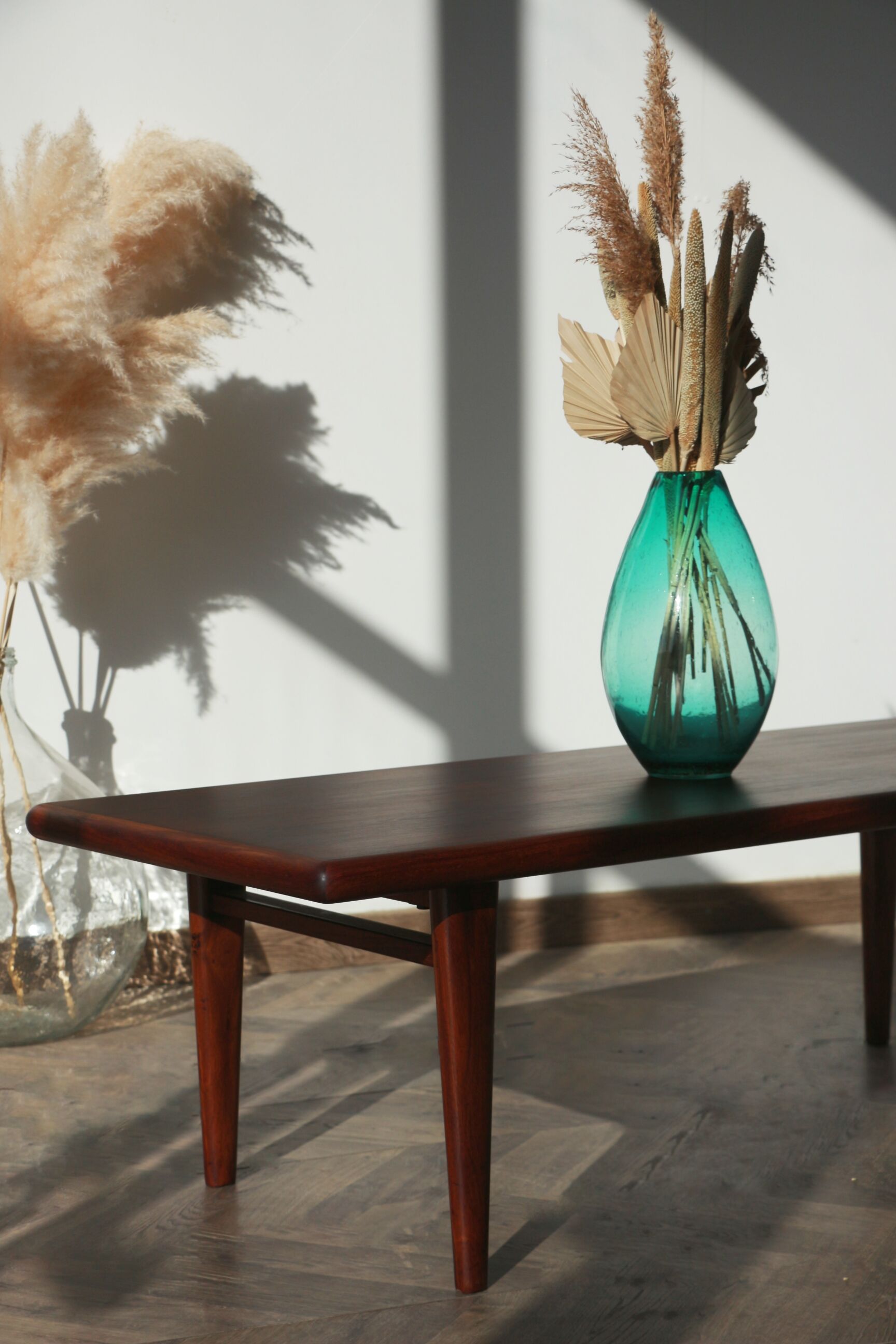 Coffee table - Rosewood and Solid Teak