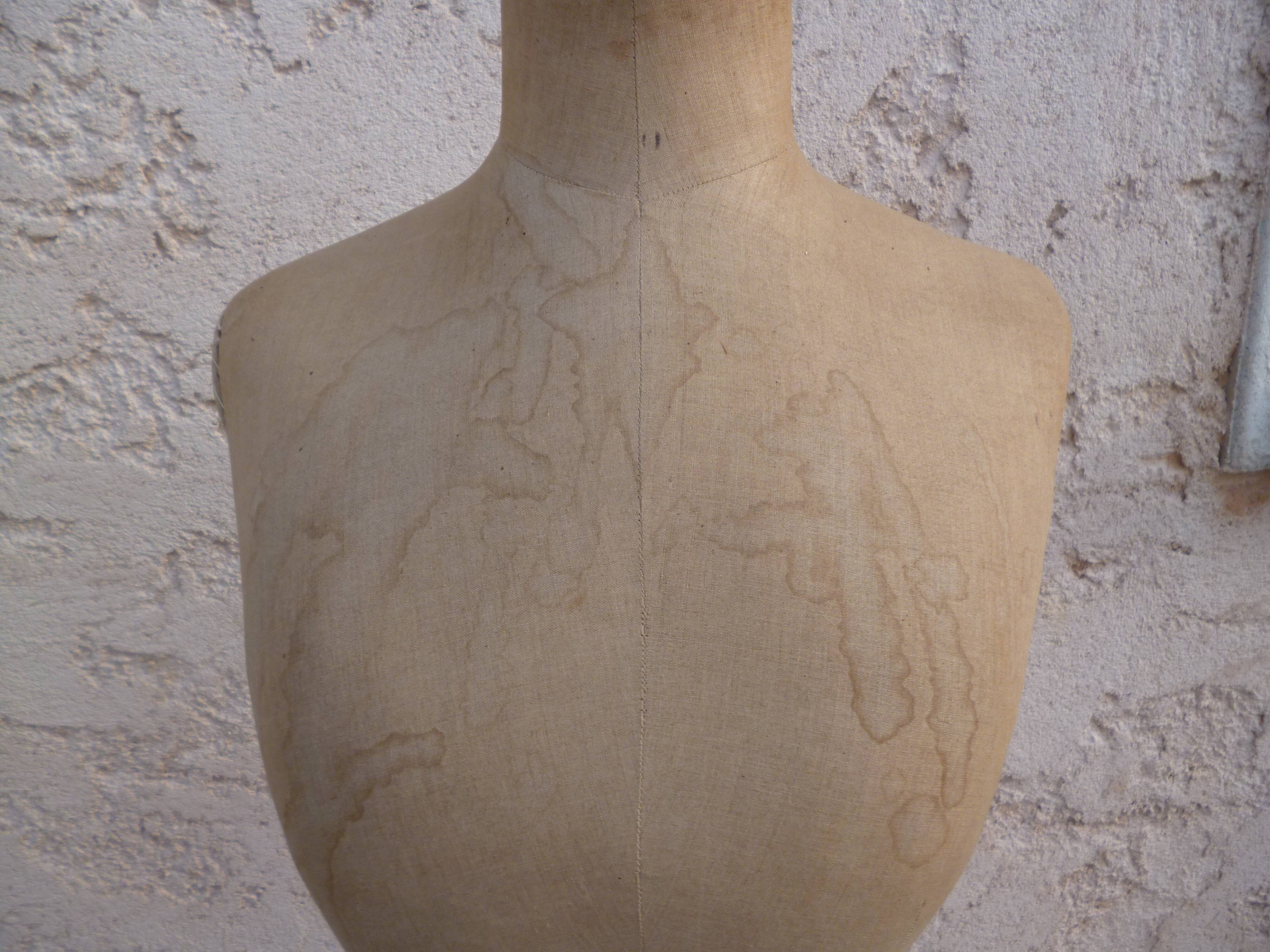 Mannequin de couture au bon marché