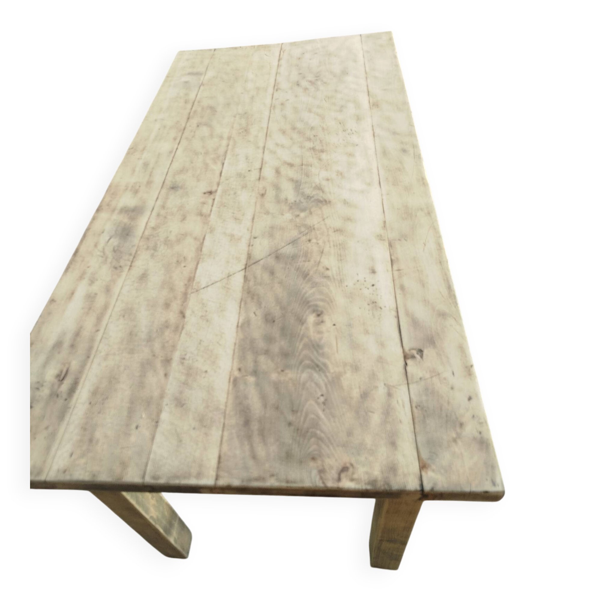 Farm table