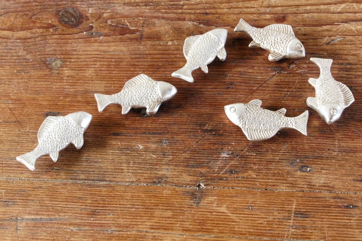 Set of 6 silver-plated fish knife rests