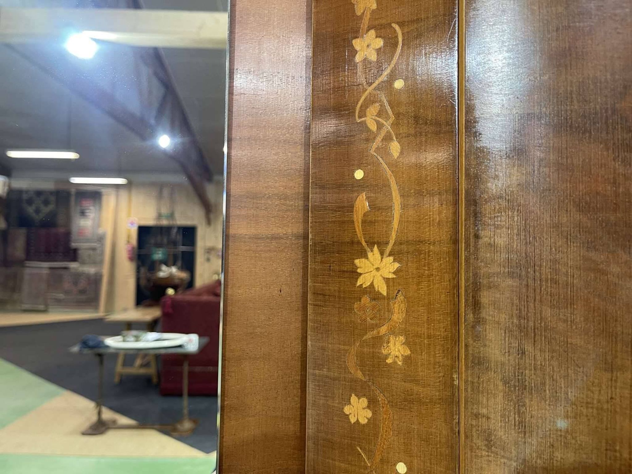 Art Deco bedroom wardrobe in walnut burl, made in the 1940s