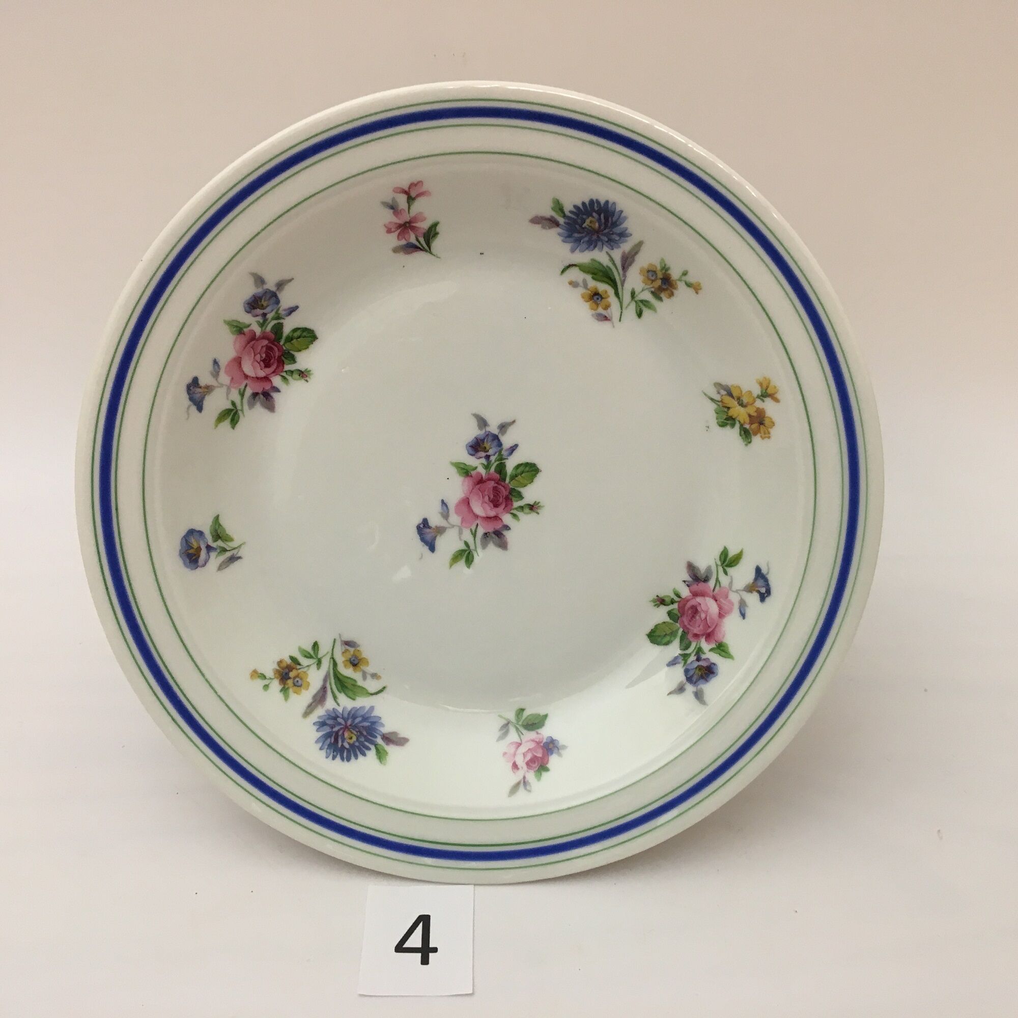 Lot de 6 assiettes creuses “ lourioux foëcy “